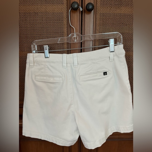Banana Republic shorts size 6. Excellent condition. - Picture 2 of 7
